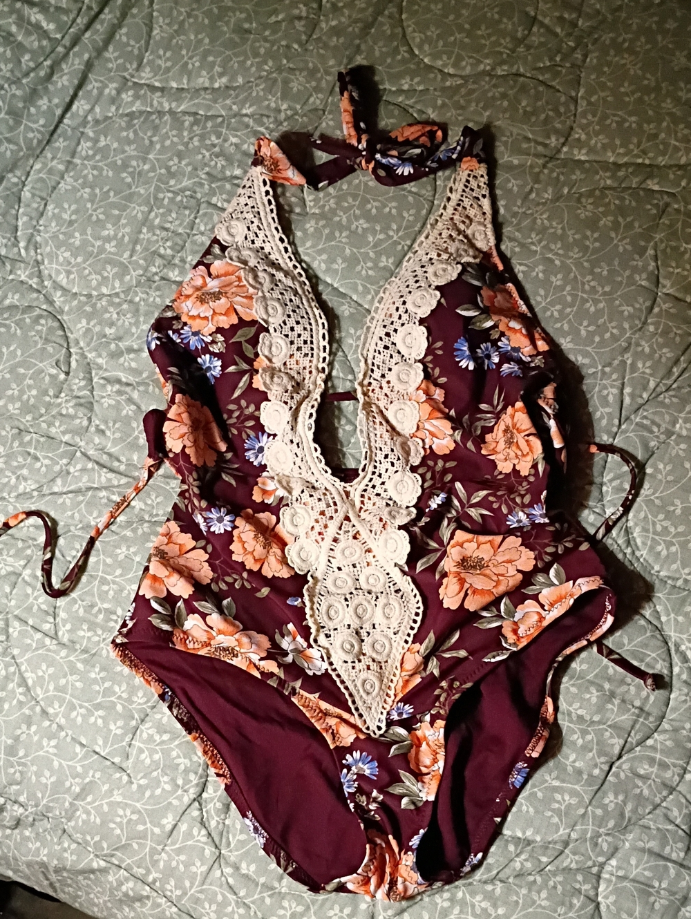 M Kona Sol Burgundy Floral One-Piece Swimsuit Nice Swim Summer Classy